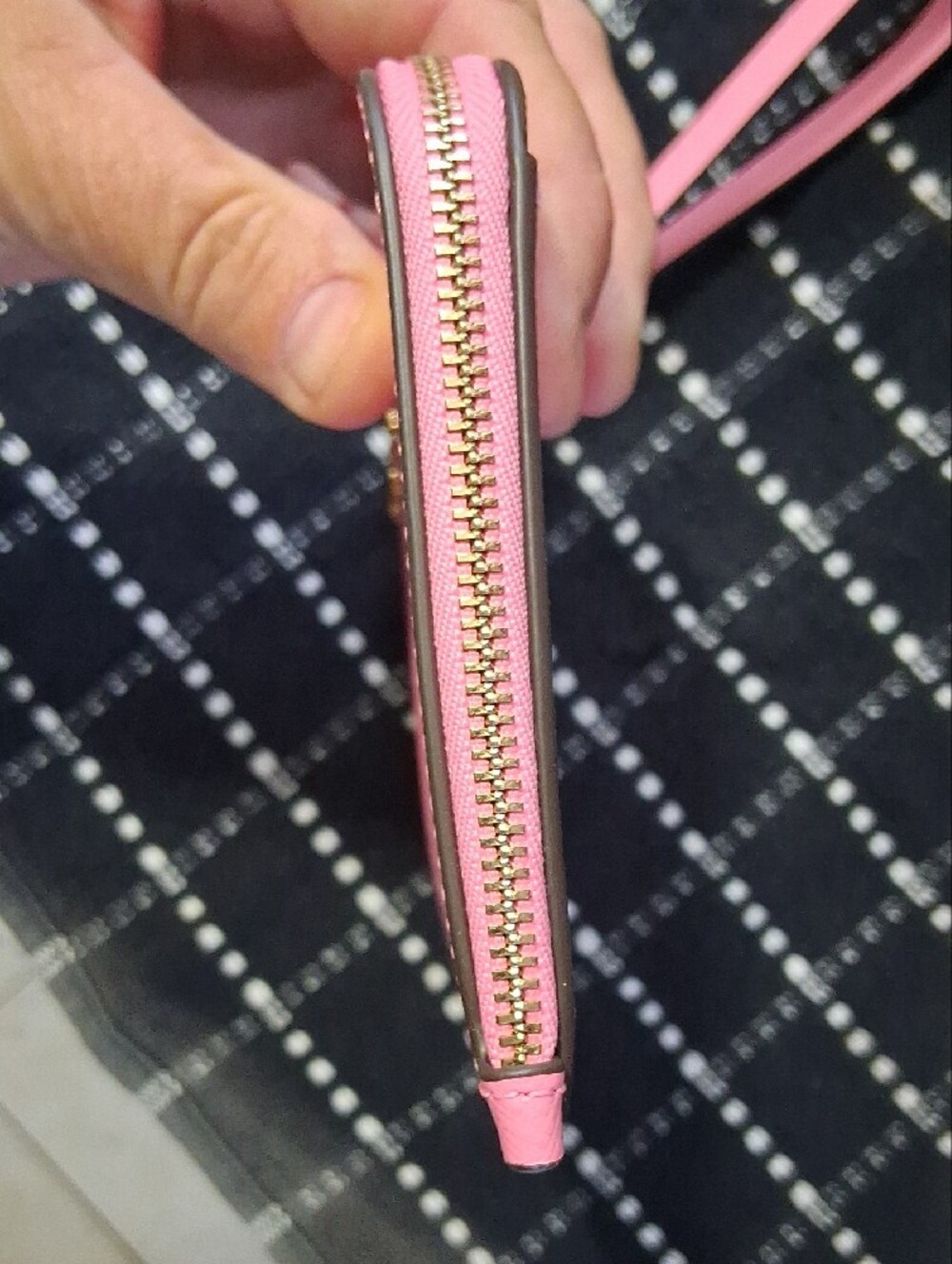 kate spade Pink Saffiano Wristlet Clutch.NWOT - Picture 4 of 10